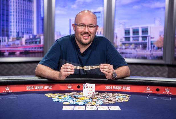 WSOP APAC, эпизод 2: Скотт Дэвис выиграл «мэйн» (A$850,136), Майк Ли – High Roller (A$600,000)