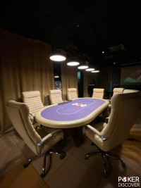 COMPASS INTERNATIONAL | poker club photo2 thumbnail